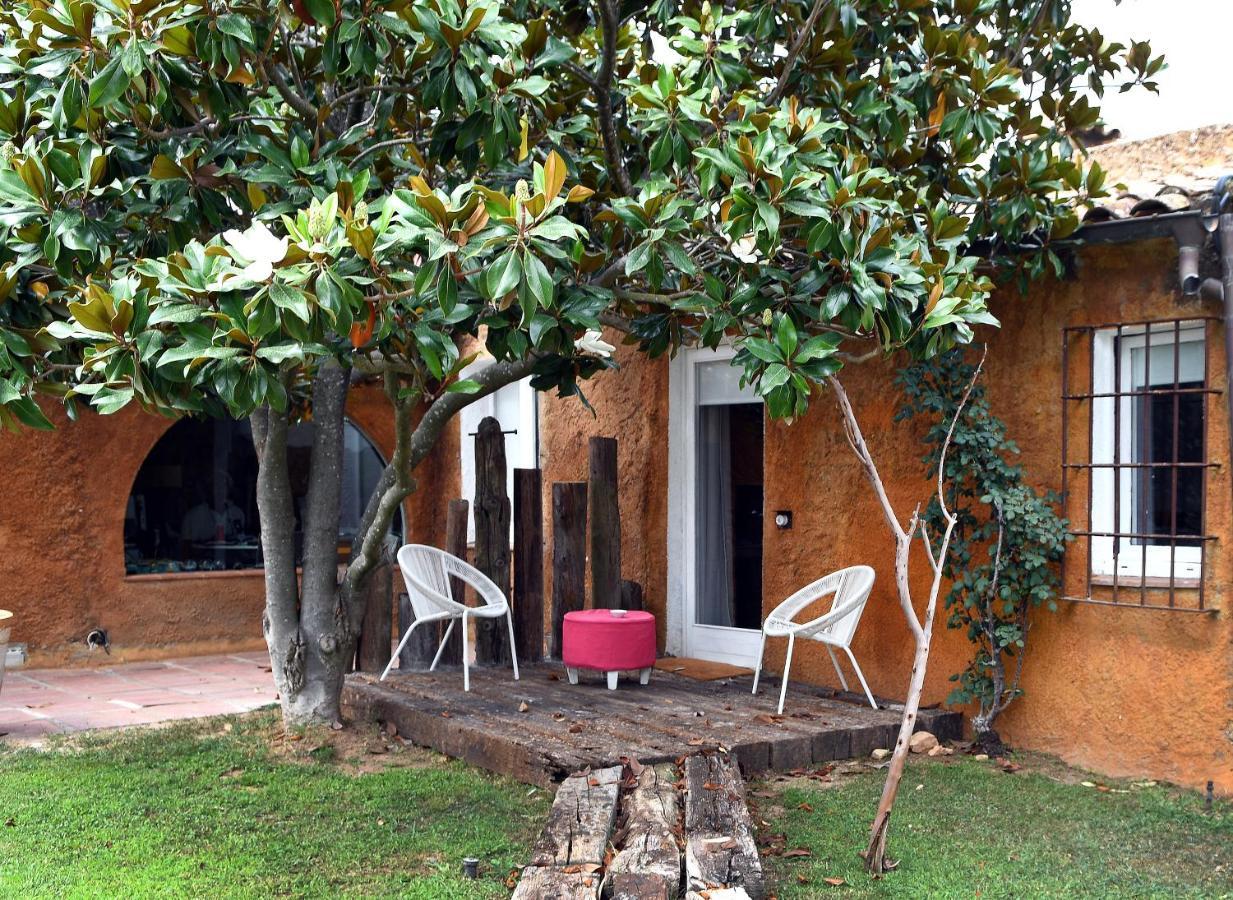 Bed and Breakfast Le Rondini Mont-ras  Exterior foto