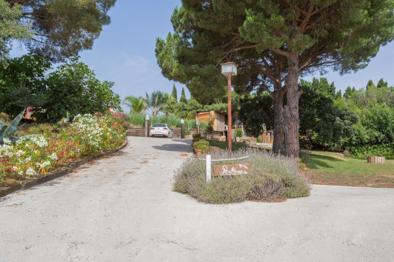 Bed and Breakfast Le Rondini Mont-ras  Exterior foto